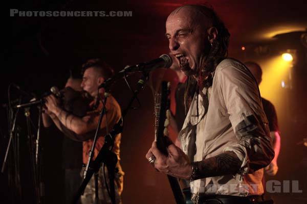 LES RAMONEURS DE MENHIRS - 2009-12-11 - PARIS - Glaz Art - 